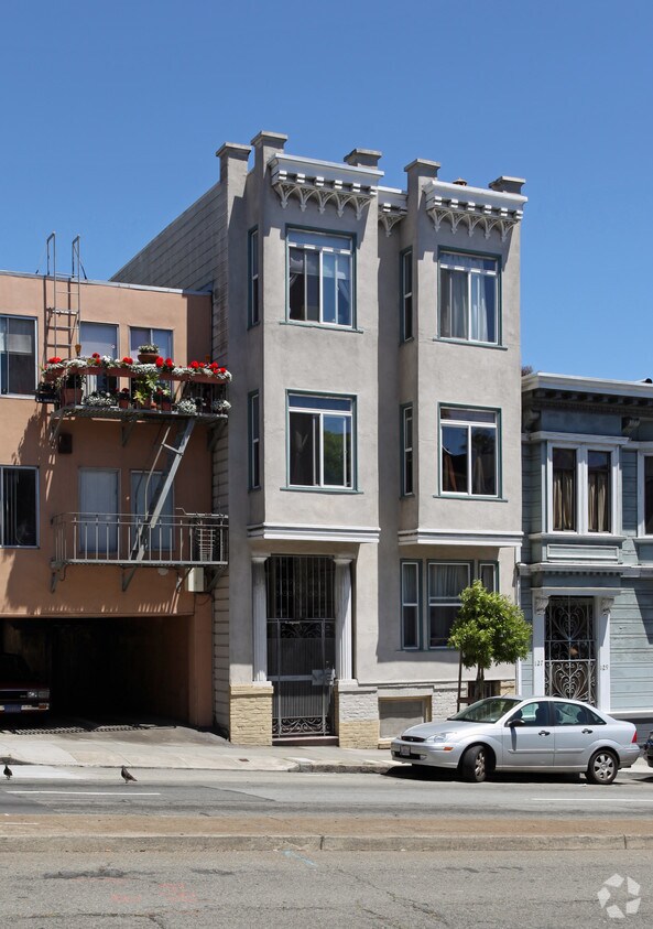 Primary Photo - 125 Guerrero St