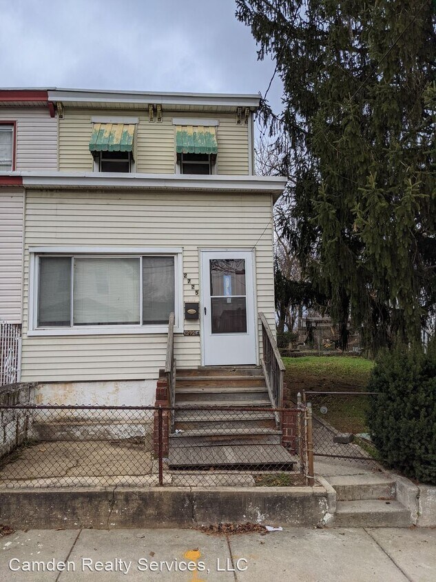 Foto principal - 3 br, 1 bath House - 2725 Garfield Ave