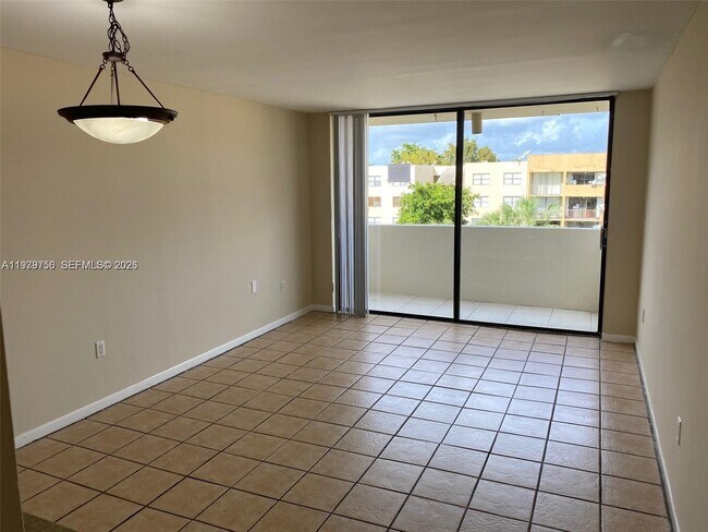 Foto del edificio - 8002 SW 149th Ave