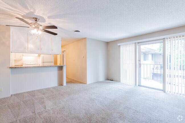 2HAB, 1BA - El Camino Patio