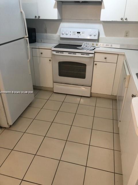 Building Photo - 15430 SW 284th St