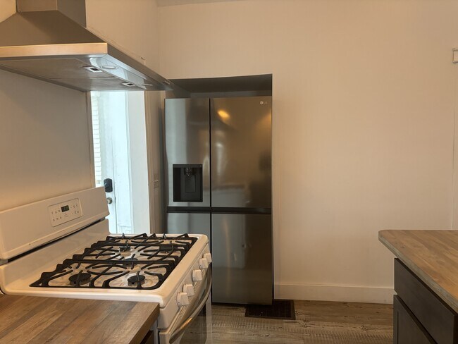 Foto del edificio - 426 Washington Ave