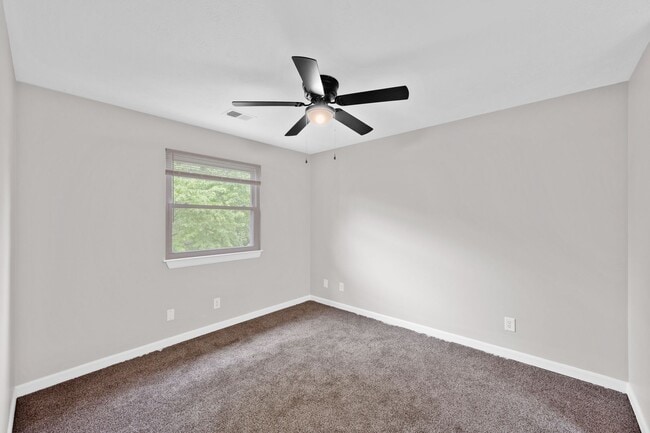 Interior Photo - Bridgewater Crossing