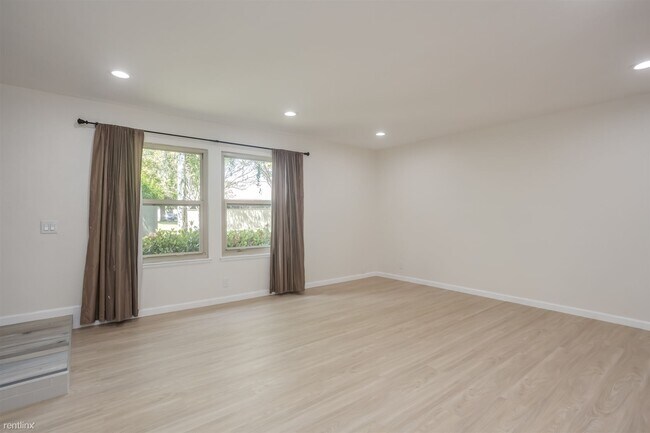 Foto del edificio - 3 br, 2.5 bath Condo - 4266 Dry Bed Court
