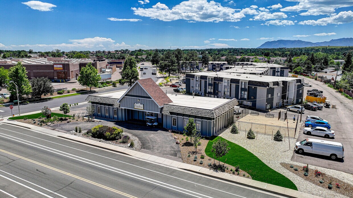 Foto principal - Residence at Austin Bluffs