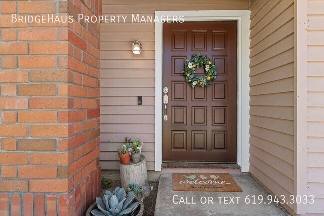 Building Photo - Stunning 3-bedroom, 2.5- in  Rancho Arboli...