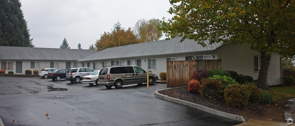 159197 Pembrook St SE, Salem, OR 97302 Apartments in Salem, OR