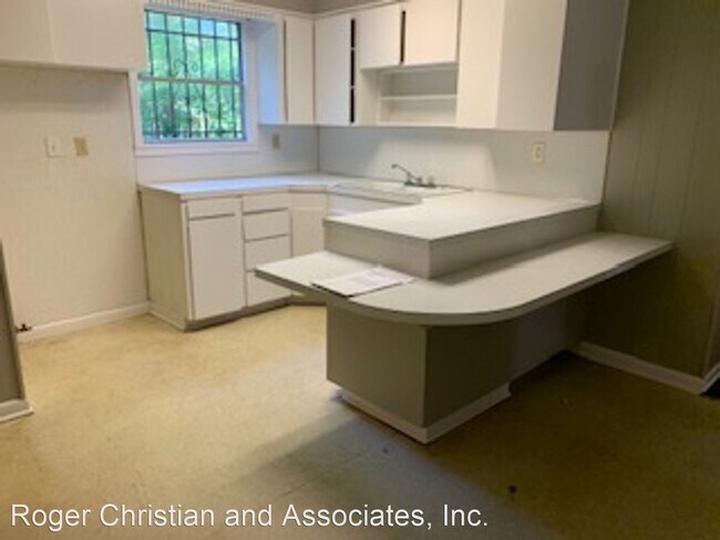 Building Photo - 3 br, 1 bath House - 1706 Midway Avenue