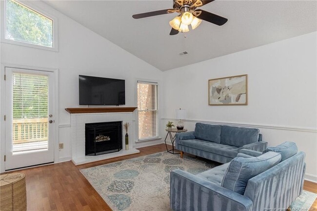 Building Photo - 5500 Fortunes Ridge Dr