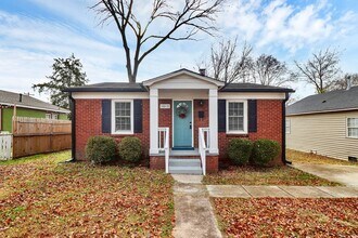 Building Photo - 1013 Rodey Ave