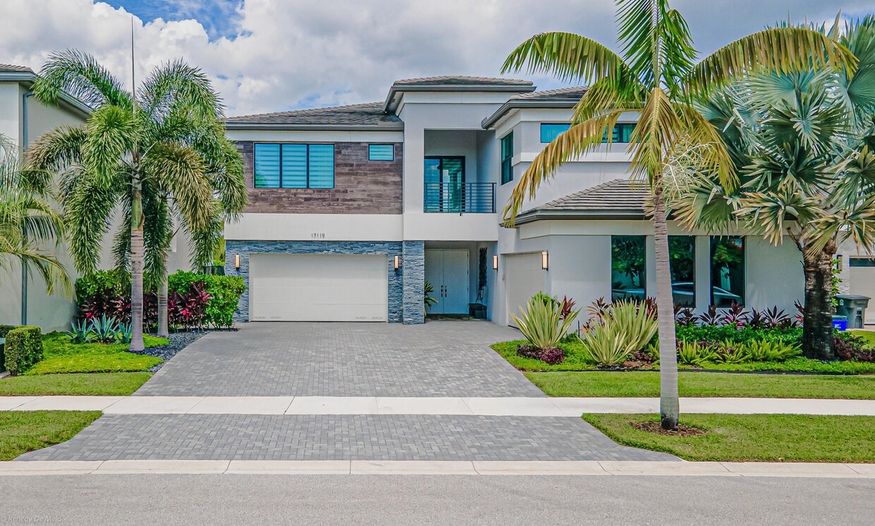 Foto principal - 17119 Aquavera Way