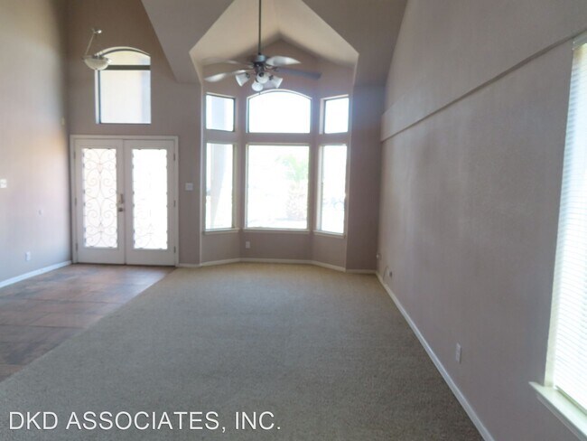 Foto del edificio - 4 br, 3 bath House - 12616 CHRISTIAN ISAIA...