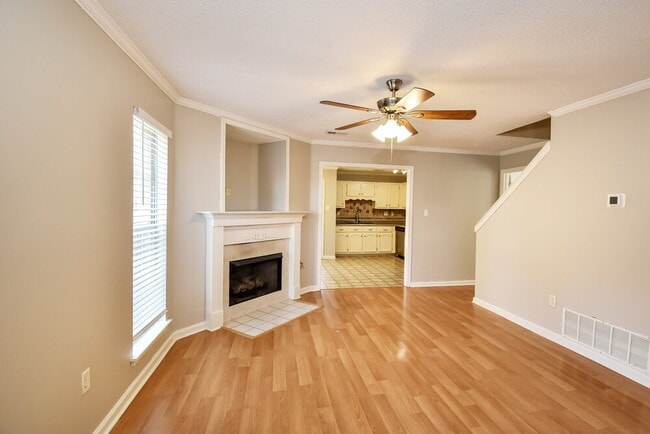 Building Photo - 10746 Pecan View Dr