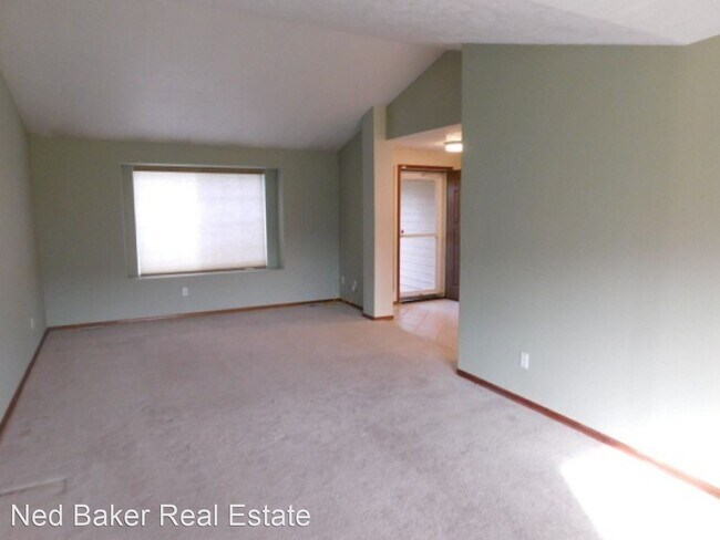 Foto del edificio - 3 br, 2 bath House - 3248 18th Ave. SE