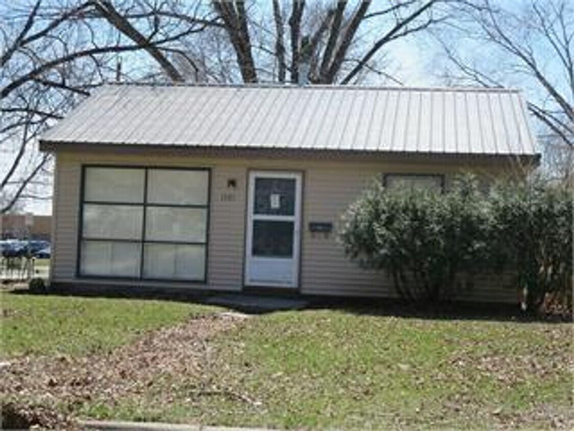 Foto principal - 2 bedroom house in Waterloo