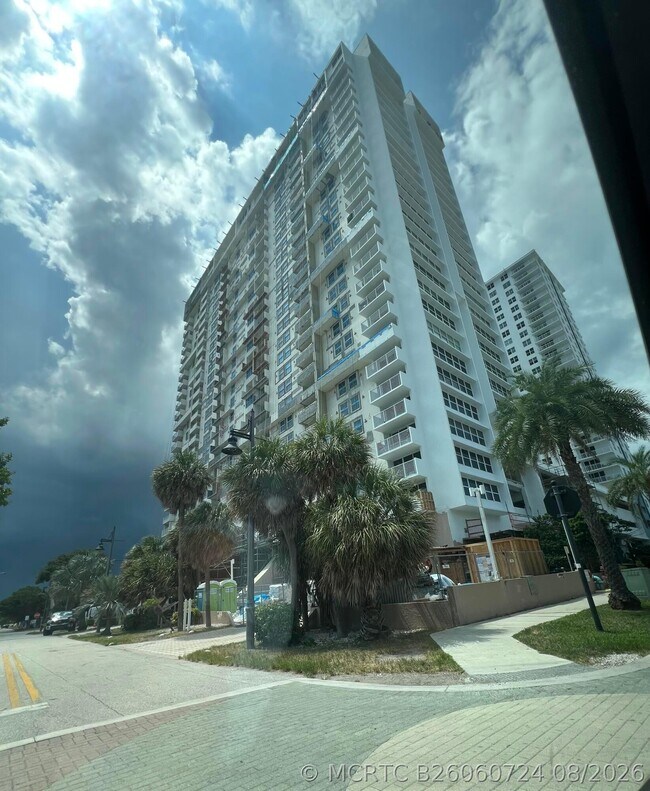 Foto del edificio - 111 Briny Ave