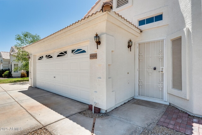 Building Photo - 4559 W Dailey St