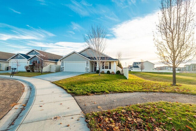 Building Photo - Beautiful Home in the growing Meridian