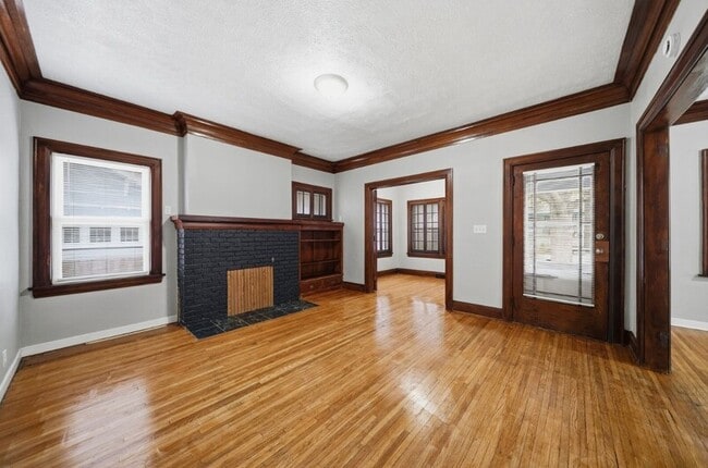 Building Photo - 3115 F St