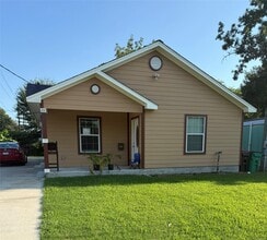 Building Photo - 210 E Homan Ave