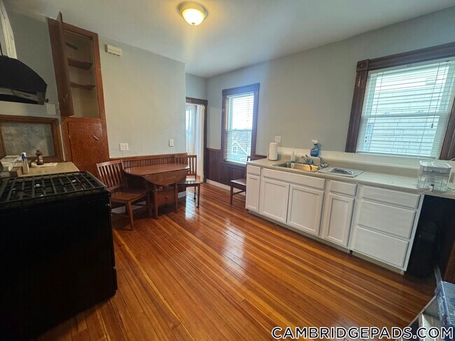 Foto del edificio - 32 Cedar St