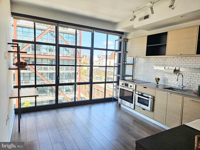 Foto del edificio - 2030 8th St NW