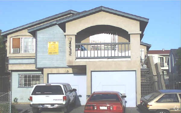 Building Photo - 4232 46th St