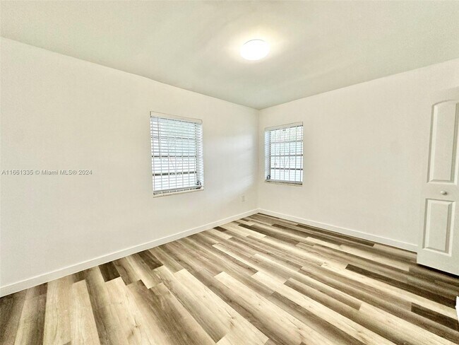 Building Photo - 5821 NW 8th Ave