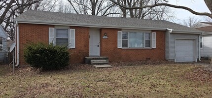 Building Photo - 1951 S Collinson Ave
