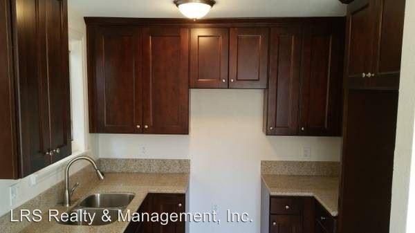 Foto principal - 2711 W Vernon Ave