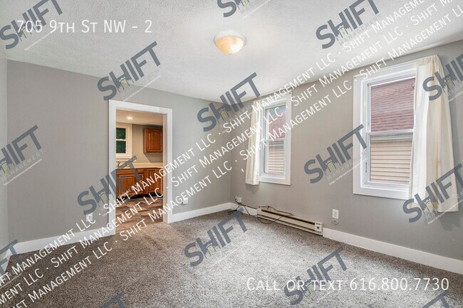 Foto del edificio - 705 9th St NW