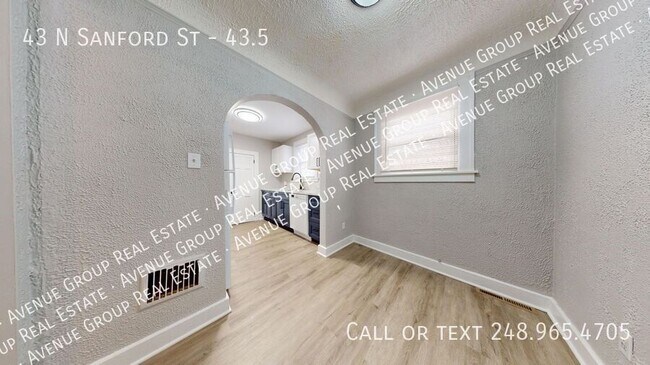 Foto del edificio - 43 N Sanford St