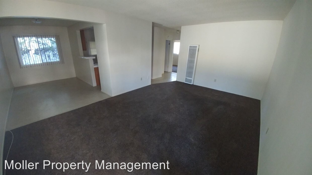 Foto principal - 3445-3445 Whistler Ave