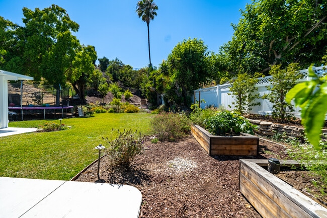 Foto del edificio - 3610 Marlesta Dr