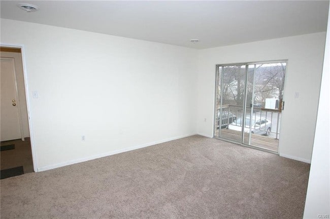 Building Photo - 511 Prospect Ave
