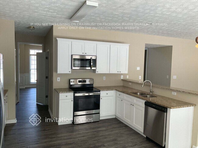 Foto del edificio - 655 Willowwind Dr