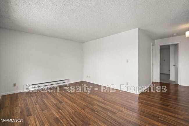 Foto del edificio - 3948 Clear Acre Ln