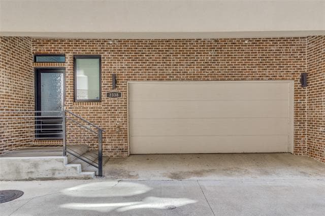 Building Photo - 2338 Centurion Ct