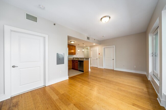 Foto del edificio - 924 Jefferson St