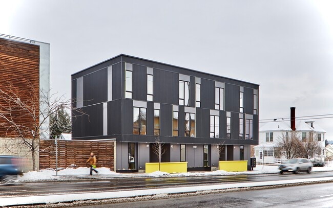 Building Photo - 1816 N Hamilton St