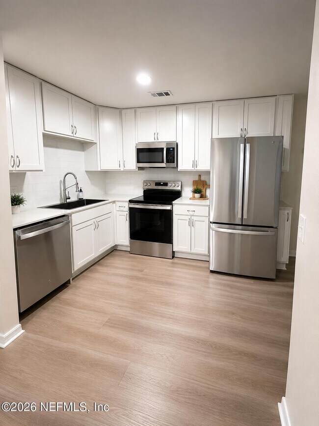 Foto del edificio - 11729 Wattle Tree Rd N