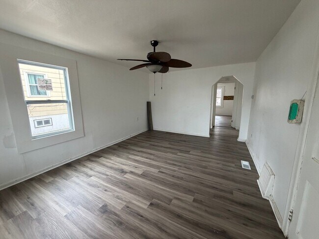 Foto del edificio - Lovely 2 Bedroom / 1 Bath for Rent - Section 8 Welcome