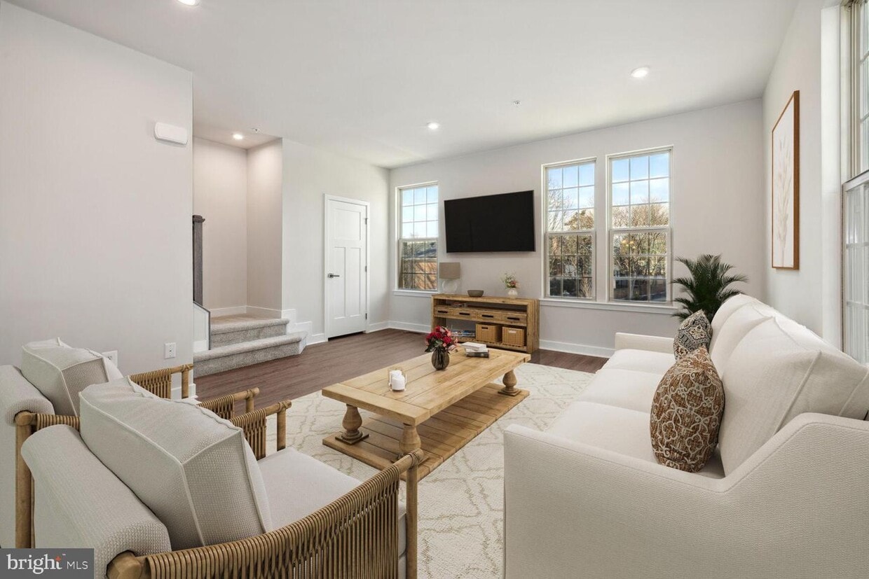 9643 Tall Oaks Rd, Montgomery Village, MD 20886 Townhome Rentals in