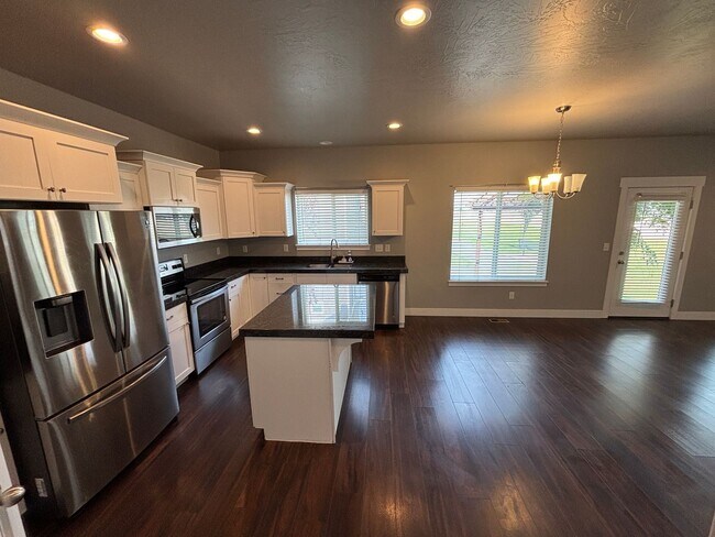 Foto del edificio - 5169 E Moonlight Ln