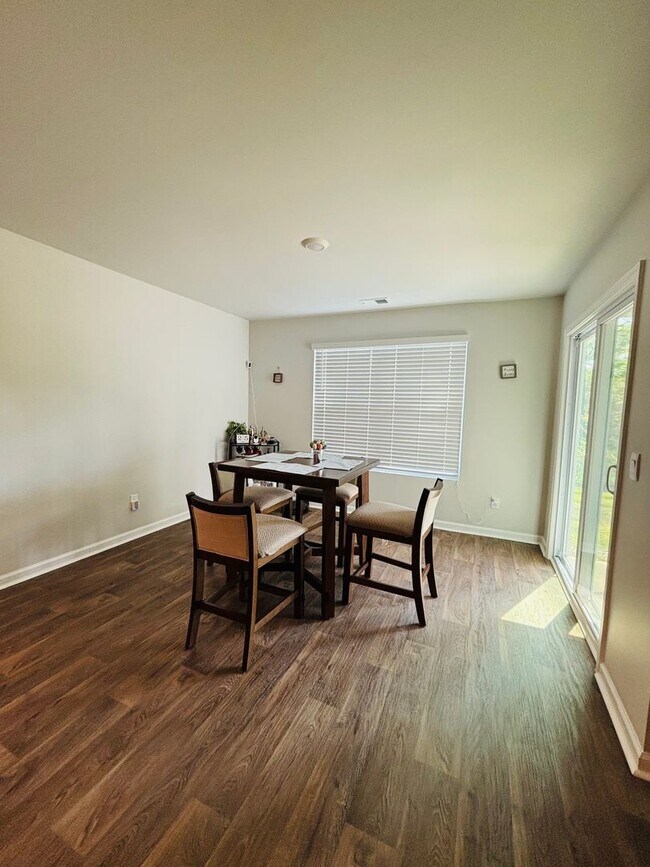 Building Photo - Woodmill at the Palms