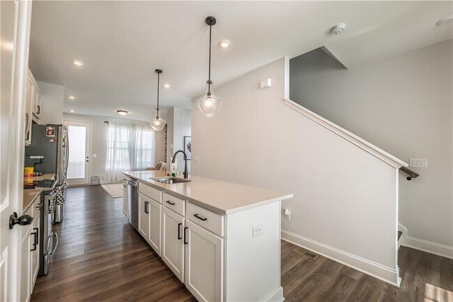 Foto del edificio - 313 Skylar Way SE