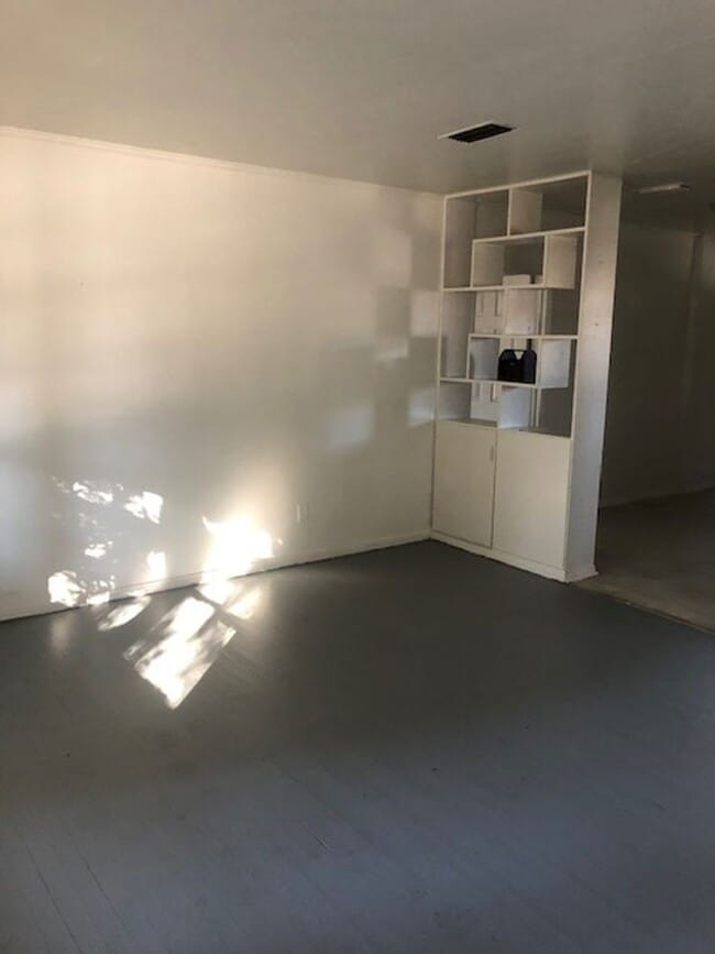 Building Photo - 1225 Burchett St