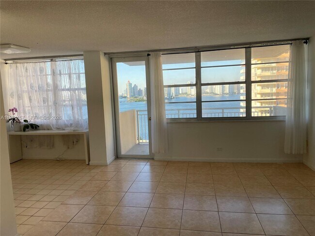 Foto del edificio - 250 174th St