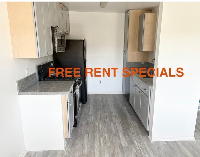 Building Photo - 7308 Canby Ave