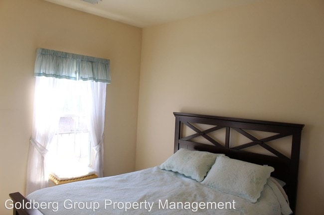 Building Photo - 2 br, 2 bath House - 13314 Bluebeard Terrace